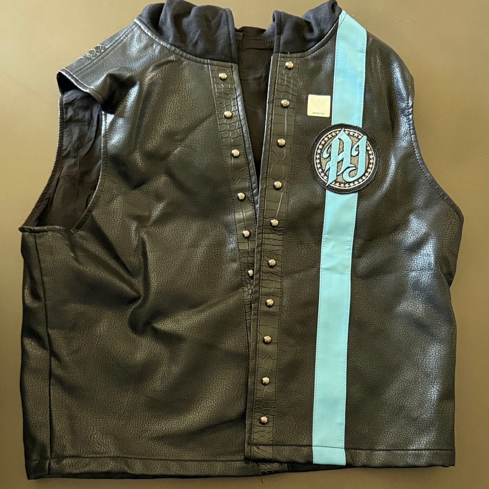 Authentic WWE AJ Styles "P1" black and Carolina blue hooded vest, size small
